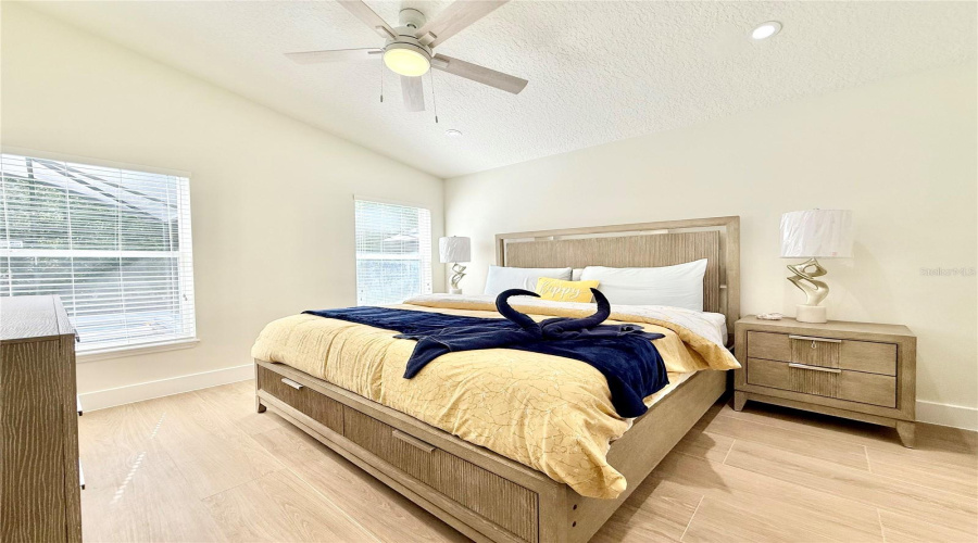 Davenport, Florida 33896, 4 Bedroom Bedrooms, ,3 Bathroombathrooms,Residential,For Sale,Sandy Ridge,0,Mfrs5156759