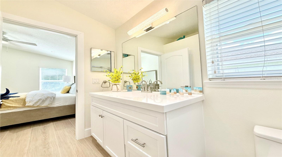 Davenport, Florida 33896, 4 Bedroom Bedrooms, ,3 Bathroombathrooms,Residential,For Sale,Sandy Ridge,0,Mfrs5156759