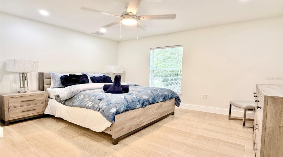 Davenport, Florida 33896, 4 Bedroom Bedrooms, ,3 Bathroombathrooms,Residential,For Sale,Sandy Ridge,0,Mfrs5156759
