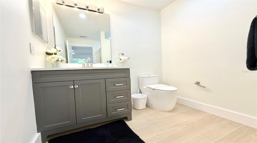 Davenport, Florida 33896, 4 Bedroom Bedrooms, ,3 Bathroombathrooms,Residential,For Sale,Sandy Ridge,0,Mfrs5156759