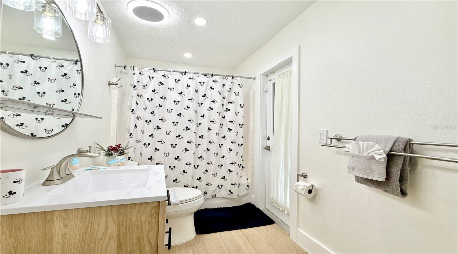 Davenport, Florida 33896, 4 Bedroom Bedrooms, ,3 Bathroombathrooms,Residential,For Sale,Sandy Ridge,0,Mfrs5156759