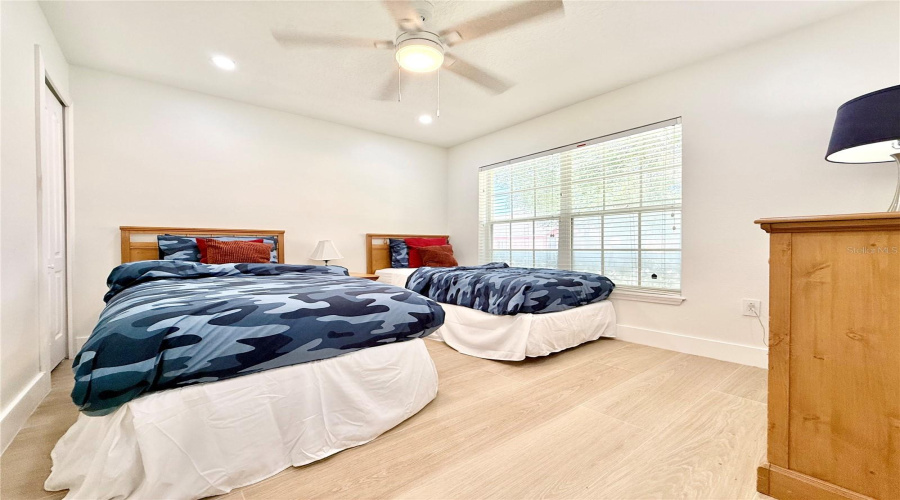 Davenport, Florida 33896, 4 Bedroom Bedrooms, ,3 Bathroombathrooms,Residential,For Sale,Sandy Ridge,0,Mfrs5156759