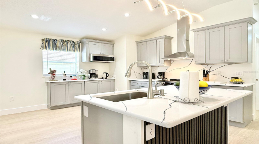 Davenport, Florida 33896, 4 Bedroom Bedrooms, ,3 Bathroombathrooms,Residential,For Sale,Sandy Ridge,0,Mfrs5156759