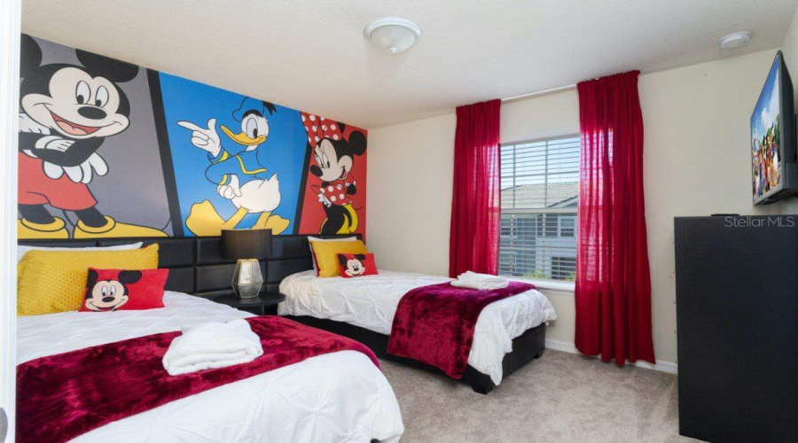 Davenport, Florida 33837, 5 Bedroom Bedrooms, ,4 Bathroombathrooms,Residential,For Sale,Oak Spring,0,Mfro6438291