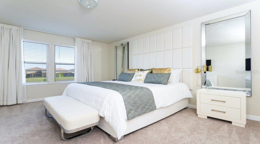 Davenport, Florida 33837, 5 Bedroom Bedrooms, ,4 Bathroombathrooms,Residential,For Sale,Oak Spring,0,Mfro6438291