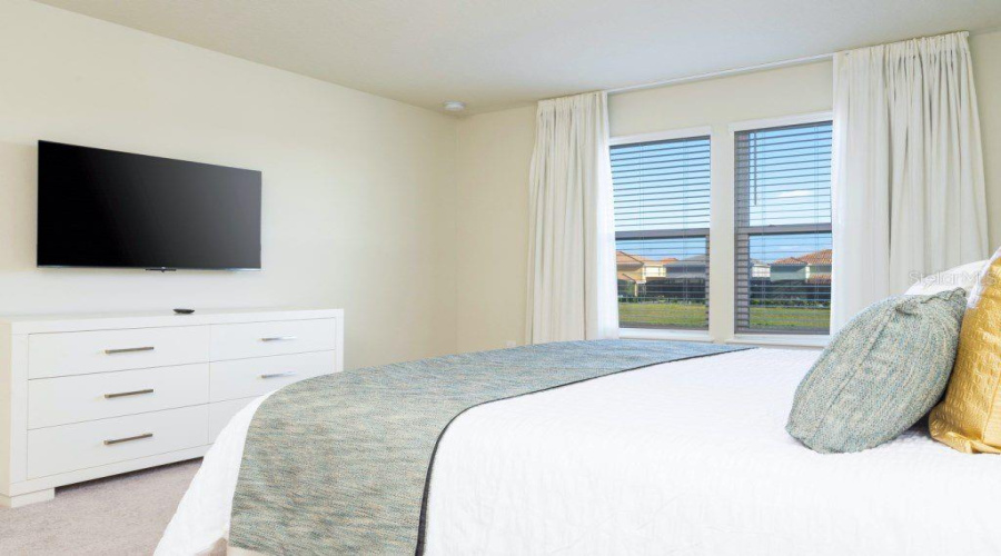 Davenport, Florida 33837, 5 Bedroom Bedrooms, ,4 Bathroombathrooms,Residential,For Sale,Oak Spring,0,Mfro6438291