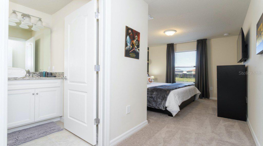 Davenport, Florida 33837, 5 Bedroom Bedrooms, ,4 Bathroombathrooms,Residential,For Sale,Oak Spring,0,Mfro6438291