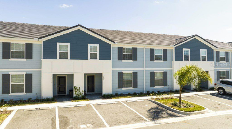 Davenport, Florida 33837, 5 Bedroom Bedrooms, ,4 Bathroombathrooms,Residential,For Sale,Oak Spring,0,Mfro6438291