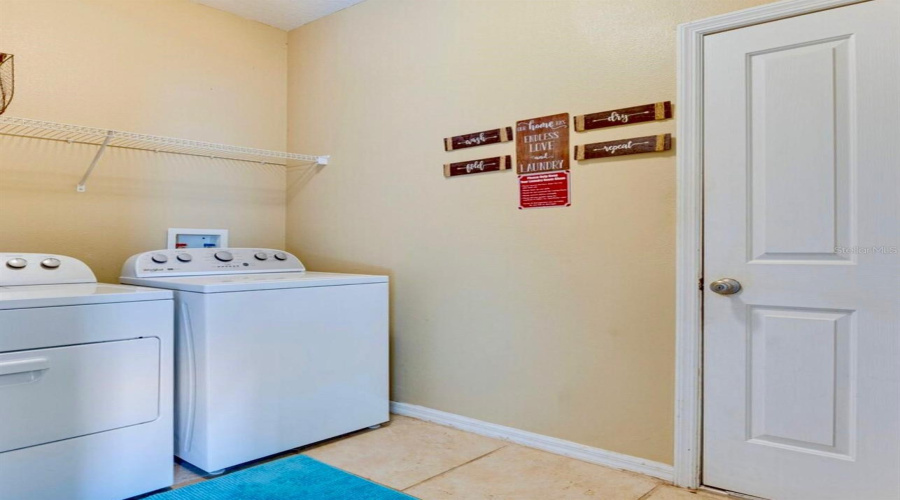 Davenport, Florida 33897, 3 Bedroom Bedrooms, ,2 Bathroombathrooms,Residential,For Sale,Sonja,0,Mfrp4939757