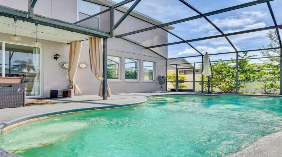 Davenport, Florida 33897, 3 Bedroom Bedrooms, ,2 Bathroombathrooms,Residential,For Sale,Sonja,0,Mfrp4939757