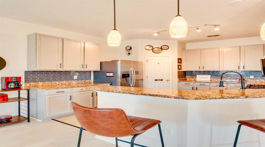 Davenport, Florida 33897, 3 Bedroom Bedrooms, ,2 Bathroombathrooms,Residential,For Sale,Sonja,0,Mfrp4939757