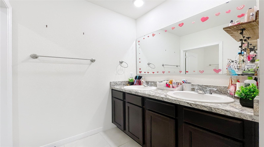 Davenport, Florida 33897, 5 Bedroom Bedrooms, ,3 Bathroombathrooms,Residential,For Sale,Reddish Egret,0,Mfrs5156783