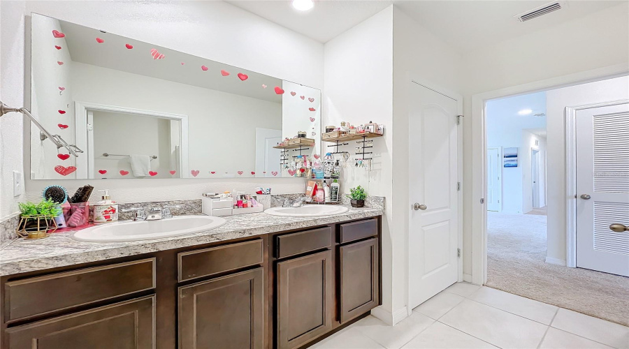 Davenport, Florida 33897, 5 Bedroom Bedrooms, ,3 Bathroombathrooms,Residential,For Sale,Reddish Egret,0,Mfrs5156783