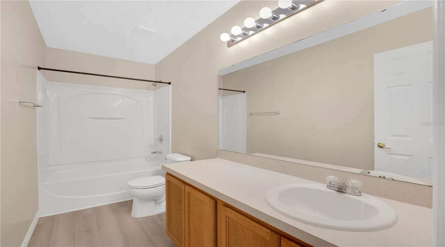 Davenport, Florida 33897, 4 Bedroom Bedrooms, ,3 Bathroombathrooms,Residential,For Sale,Kettering,0,Mfro6438301