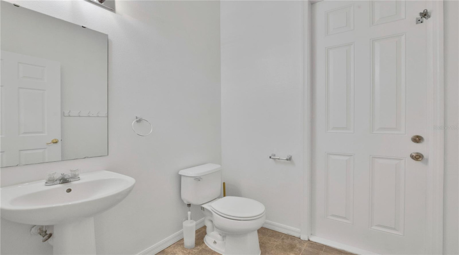 Davenport, Florida 33897, 4 Bedroom Bedrooms, ,3 Bathroombathrooms,Residential,For Sale,Kettering,0,Mfro6438301