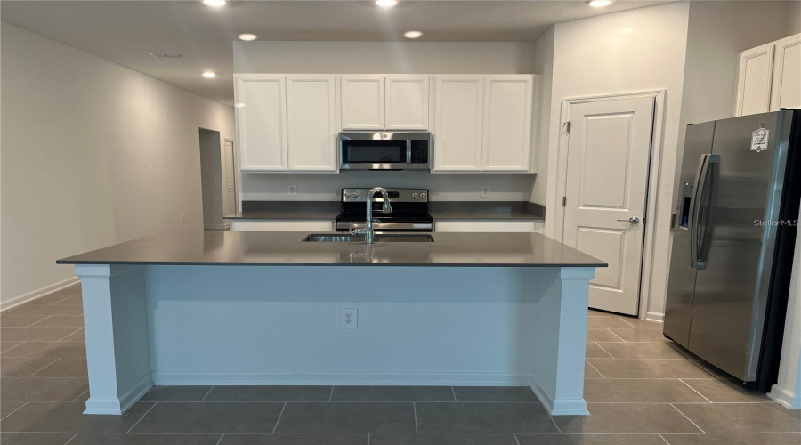 Davenport, Florida 33837, 3 Bedroom Bedrooms, ,2 Bathroombathrooms,Residential,For Sale,Fury,0,Mfrs5156714