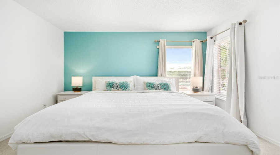 Davenport, Florida 33897, 6 Bedroom Bedrooms, ,4 Bathroombathrooms,Residential,For Sale,Carrera,0,Mfro6437771