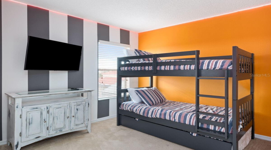 Davenport, Florida 33897, 6 Bedroom Bedrooms, ,4 Bathroombathrooms,Residential,For Sale,Carrera,0,Mfro6437771