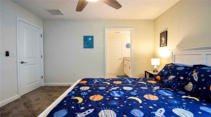 Davenport, Florida 33896, 6 Bedroom Bedrooms, ,6 Bathroombathrooms,Residential,For Sale,Cruden Bay,0,Mfrtb8487048