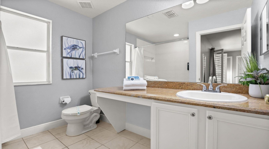 Davenport, Florida 33897, 4 Bedroom Bedrooms, ,3 Bathroombathrooms,Residential,For Sale,Calabria,0,Mfro6437911