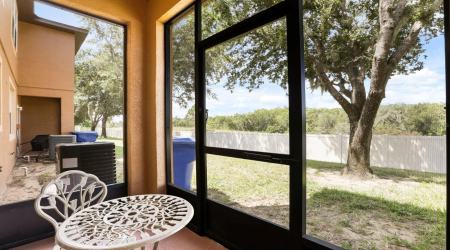 Davenport, Florida 33897, 4 Bedroom Bedrooms, ,3 Bathroombathrooms,Residential,For Sale,Calabria,0,Mfro6437911