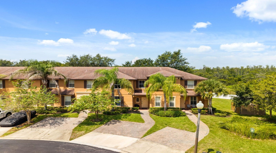 Davenport, Florida 33897, 4 Bedroom Bedrooms, ,3 Bathroombathrooms,Residential,For Sale,Calabria,0,Mfro6437911