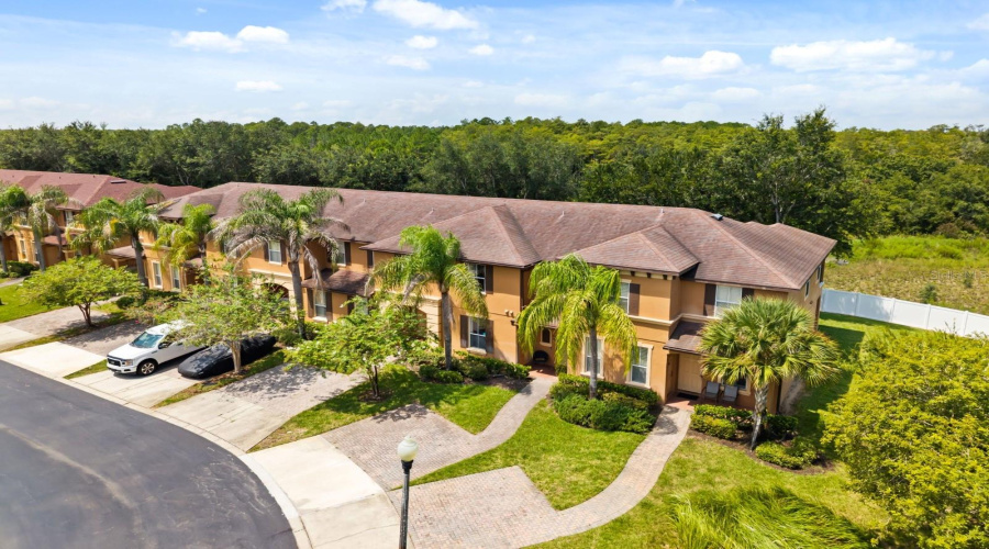 Davenport, Florida 33897, 4 Bedroom Bedrooms, ,3 Bathroombathrooms,Residential,For Sale,Calabria,0,Mfro6437911