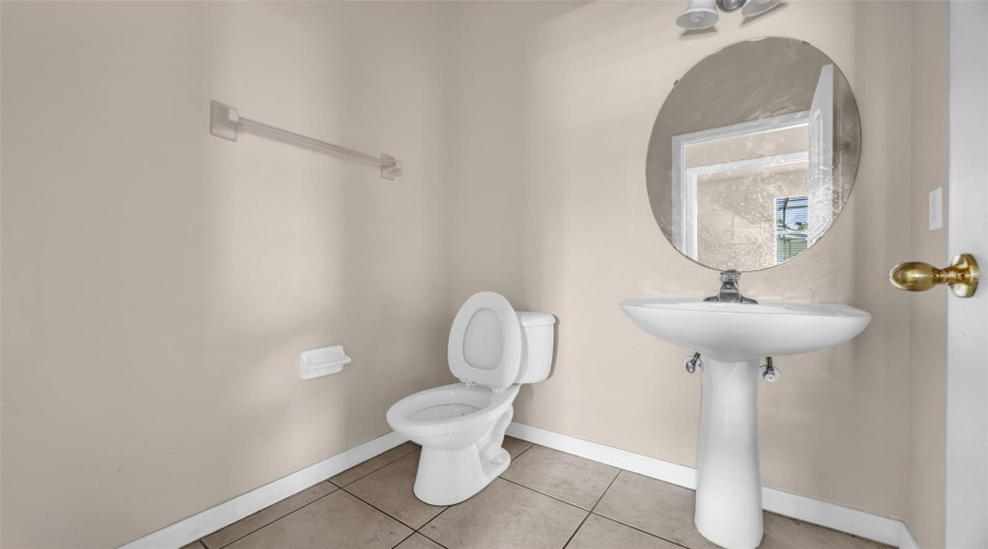 Davenport, Florida 33896, 4 Bedroom Bedrooms, ,2 Bathroombathrooms,Residential,For Sale,Royal Ridge,0,Mfro6436697