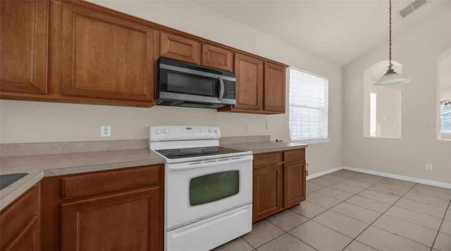 Davenport, Florida 33896, 4 Bedroom Bedrooms, ,2 Bathroombathrooms,Residential,For Sale,Royal Ridge,0,Mfro6436697