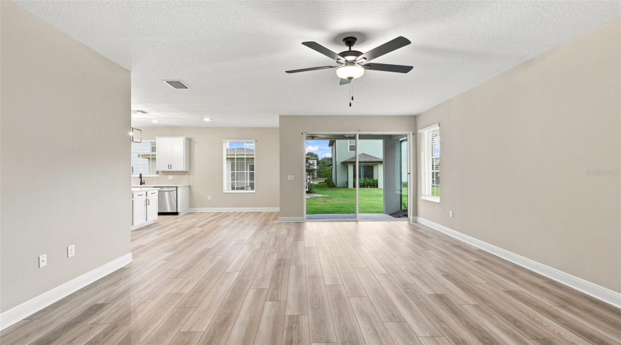 Kissimmee, Florida 34747, 3 Bedroom Bedrooms, ,2 Bathroombathrooms,Residential,For Sale,Somersworth,0,Mfro6437257