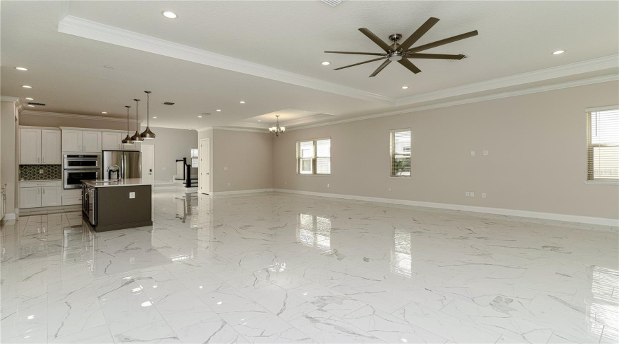 Orlando, Florida 32836, 4 Bedroom Bedrooms, ,4 Bathroombathrooms,Residential,For Sale,Royal Island,0,Mfro6438175
