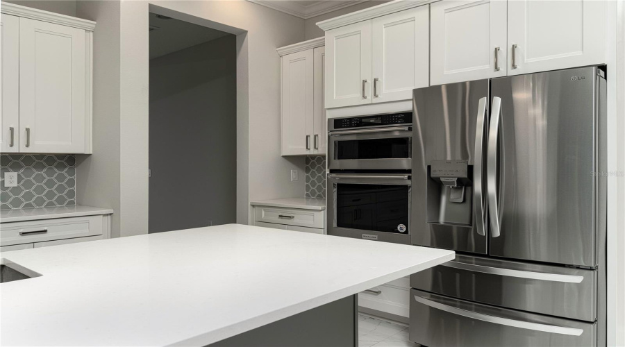 Orlando, Florida 32836, 4 Bedroom Bedrooms, ,4 Bathroombathrooms,Residential,For Sale,Royal Island,0,Mfro6438175