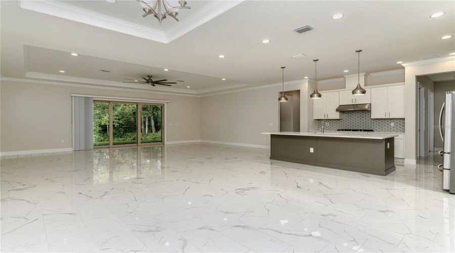Orlando, Florida 32836, 4 Bedroom Bedrooms, ,4 Bathroombathrooms,Residential,For Sale,Royal Island,0,Mfro6438175
