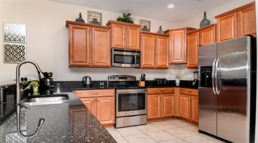 Davenport, Florida 33896, 9 Bedroom Bedrooms, ,5 Bathroombathrooms,Residential,For Sale,Moon Valley,0,Mfro6381724