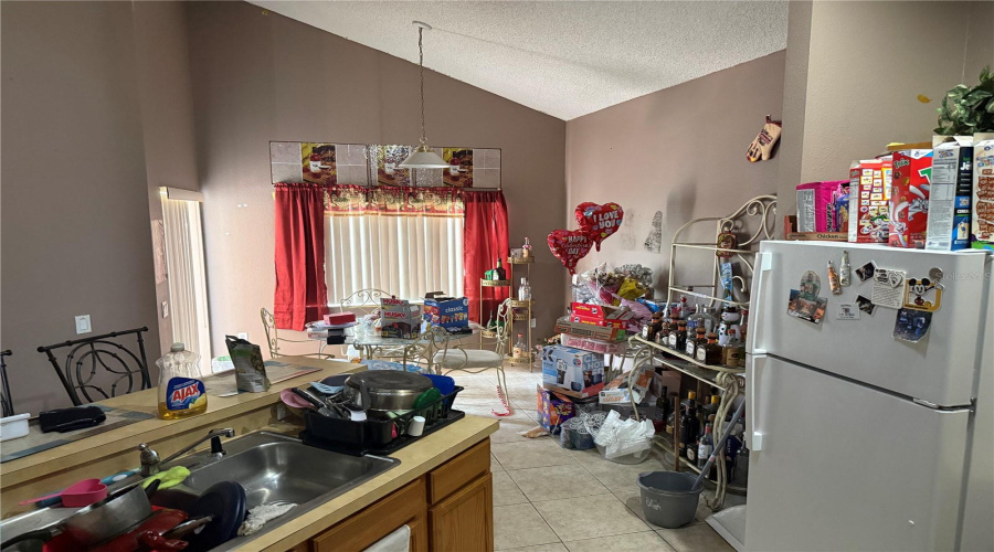 Kissimmee, Florida 34747, 5 Bedroom Bedrooms, ,4 Bathroombathrooms,Residential,For Sale,Yellow Crane,0,Mfro6402487