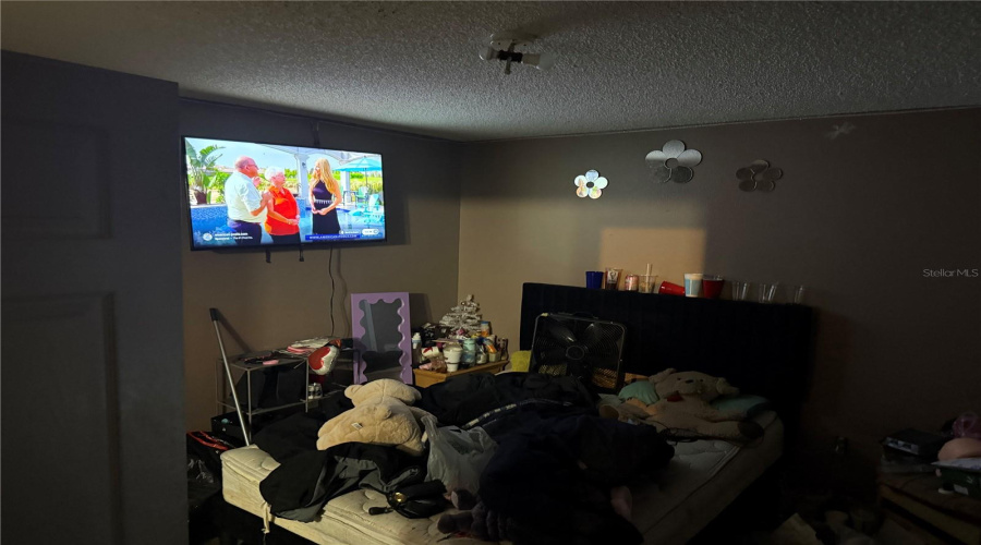 Kissimmee, Florida 34747, 5 Bedroom Bedrooms, ,4 Bathroombathrooms,Residential,For Sale,Yellow Crane,0,Mfro6402487