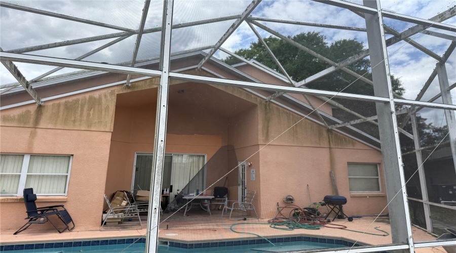 Kissimmee, Florida 34747, 5 Bedroom Bedrooms, ,4 Bathroombathrooms,Residential,For Sale,Yellow Crane,0,Mfro6402487