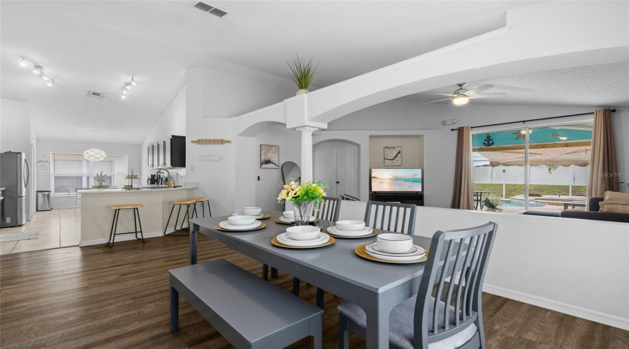 Davenport, Florida 33896, 4 Bedroom Bedrooms, ,3 Bathroombathrooms,Residential,For Sale,Saddle Ridge,0,Mfro6437459