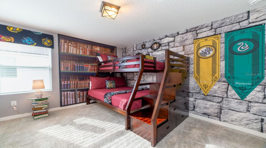 Kissimmee, Florida 34747, 9 Bedroom Bedrooms, ,6 Bathroombathrooms,Residential,For Sale,Hilton Ridge,0,Mfrs5143223
