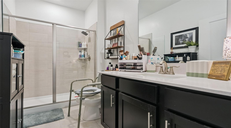 Davenport, Florida 33837, 5 Bedroom Bedrooms, ,3 Bathroombathrooms,Residential,For Sale,Hillingdam,0,Mfro6438217