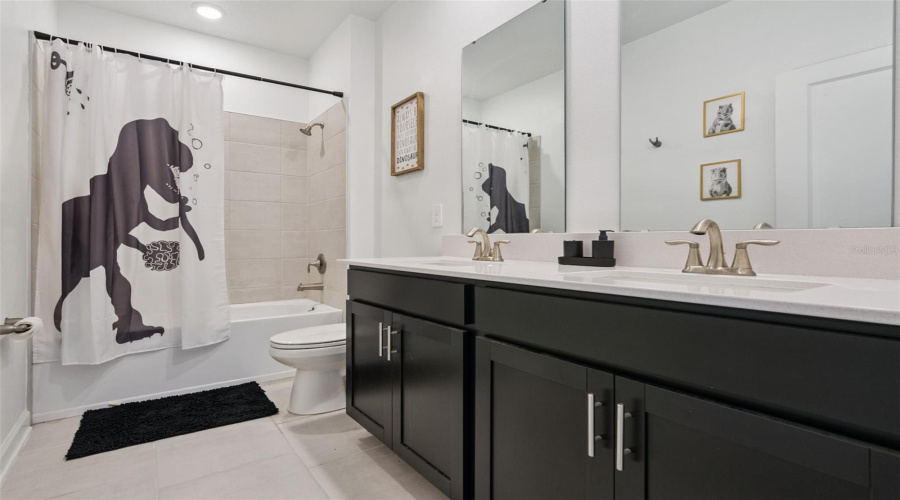 Davenport, Florida 33837, 5 Bedroom Bedrooms, ,3 Bathroombathrooms,Residential,For Sale,Hillingdam,0,Mfro6438217