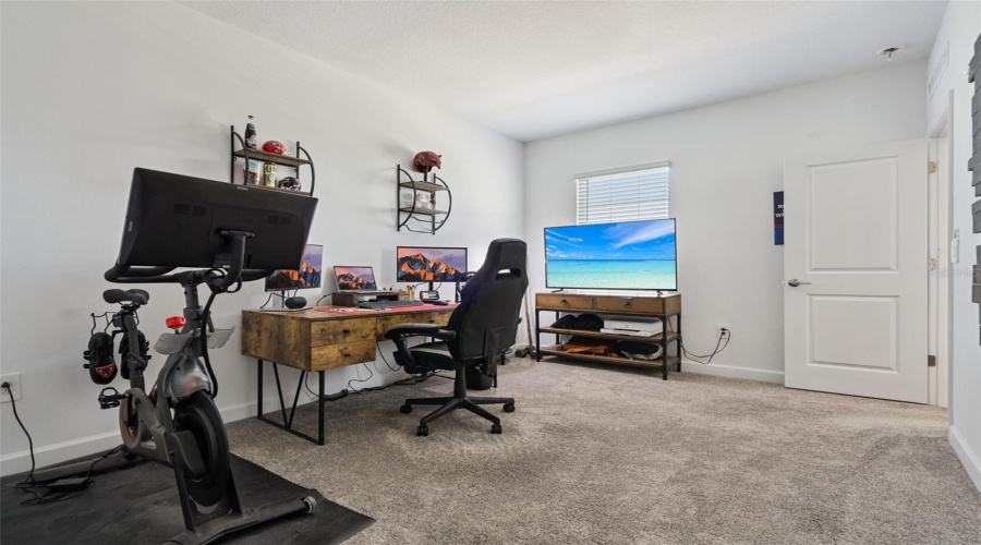 Davenport, Florida 33837, 5 Bedroom Bedrooms, ,3 Bathroombathrooms,Residential,For Sale,Hillingdam,0,Mfro6438217