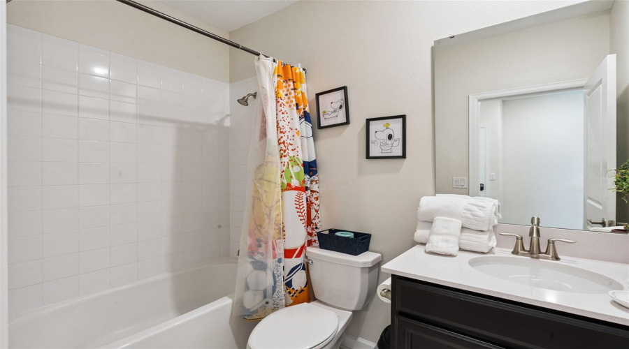 Davenport, Florida 33896, 5 Bedroom Bedrooms, ,5 Bathroombathrooms,Residential,For Sale,Whistling Straits,0,Mfrs5156827