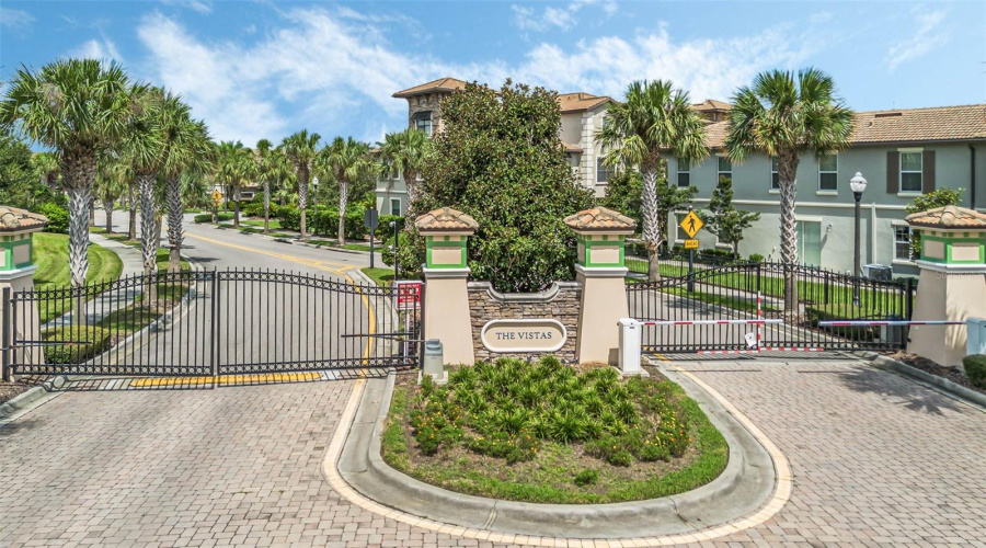 Davenport, Florida 33896, 5 Bedroom Bedrooms, ,5 Bathroombathrooms,Residential,For Sale,Whistling Straits,0,Mfrs5156827