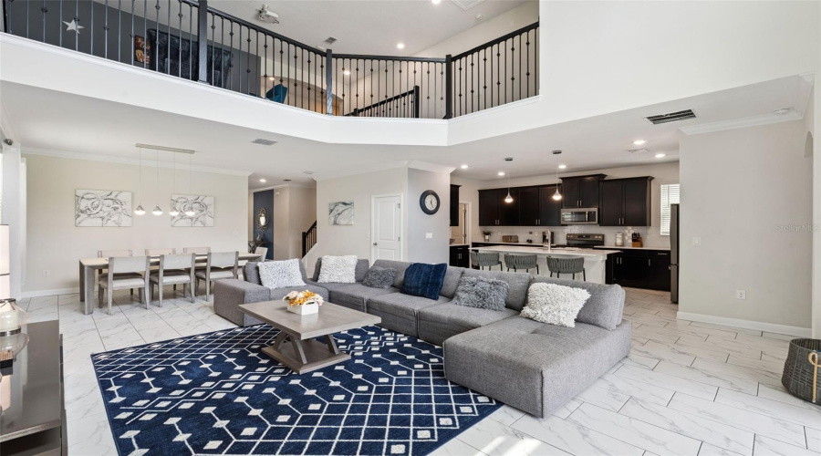 Davenport, Florida 33896, 5 Bedroom Bedrooms, ,5 Bathroombathrooms,Residential,For Sale,Whistling Straits,0,Mfrs5156827