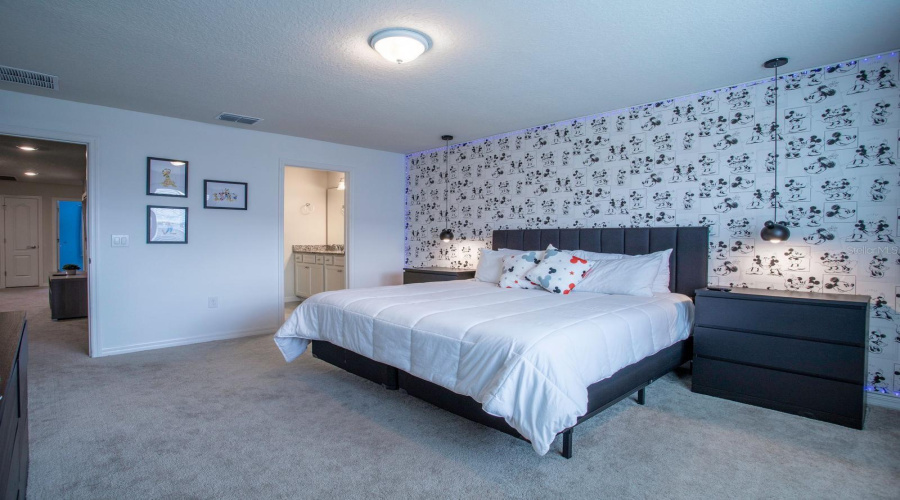 Davenport, Florida 33837, 5 Bedroom Bedrooms, ,4 Bathroombathrooms,Residential,For Sale,Oakmoss,0,Mfrtb8544924