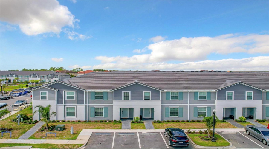 Davenport, Florida 33837, 5 Bedroom Bedrooms, ,4 Bathroombathrooms,Residential,For Sale,Oakmoss,0,Mfrtb8544924
