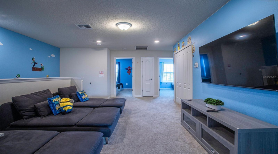 Davenport, Florida 33837, 5 Bedroom Bedrooms, ,4 Bathroombathrooms,Residential,For Sale,Oakmoss,0,Mfrtb8544924