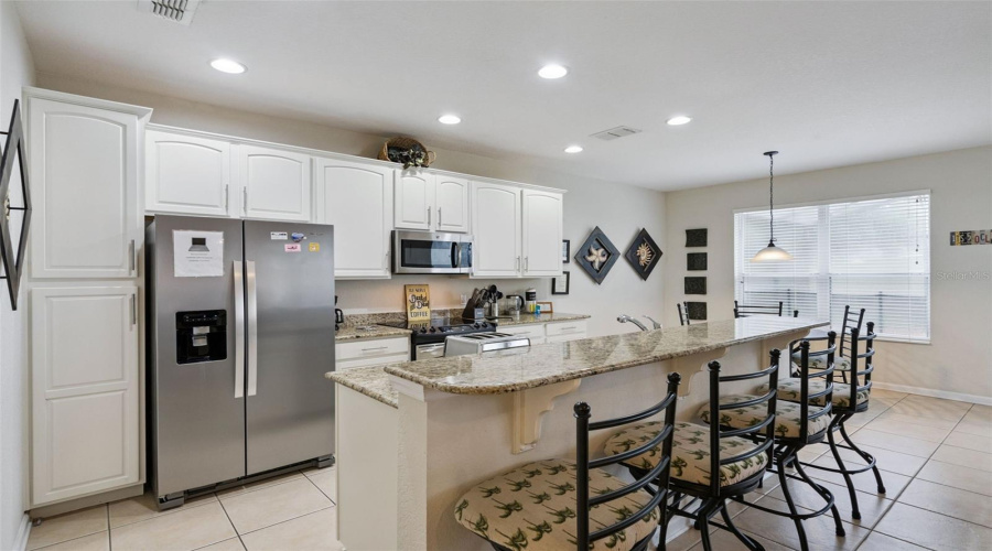 Kissimmee, Florida 34747, 4 Bedroom Bedrooms, ,4 Bathroombathrooms,Residential,For Sale,Teascone,0,Mfrs5156805