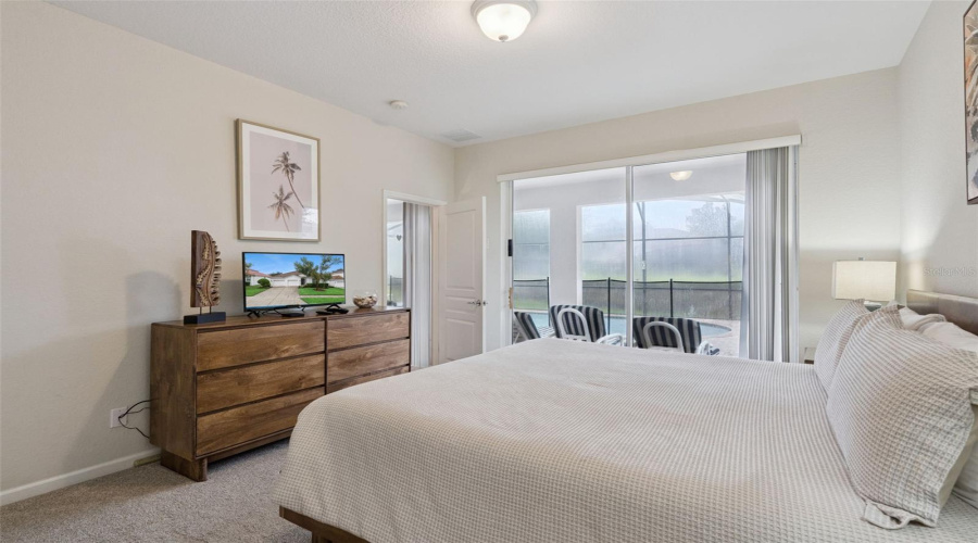 Kissimmee, Florida 34747, 4 Bedroom Bedrooms, ,4 Bathroombathrooms,Residential,For Sale,Teascone,0,Mfrs5156805